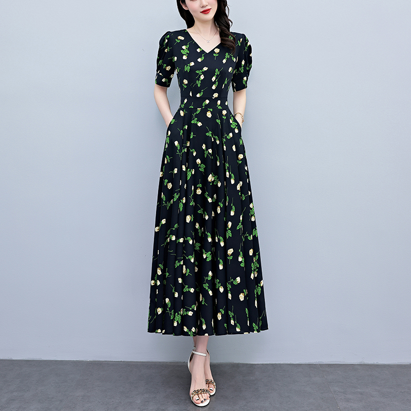 Letnie sukienki midi z krótkim – French Vintage Floral Midi Dress recenzja i cena
