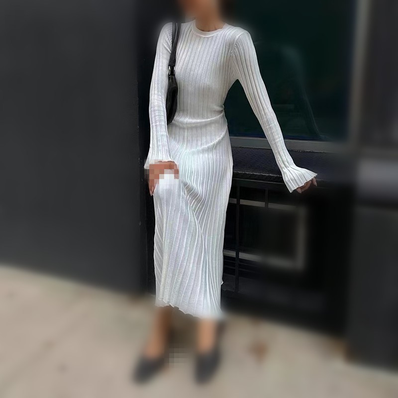 Damska jesienno-zimowa sukienk – Bodycon Long Sleeve Ribbed Dress recenzja i cena